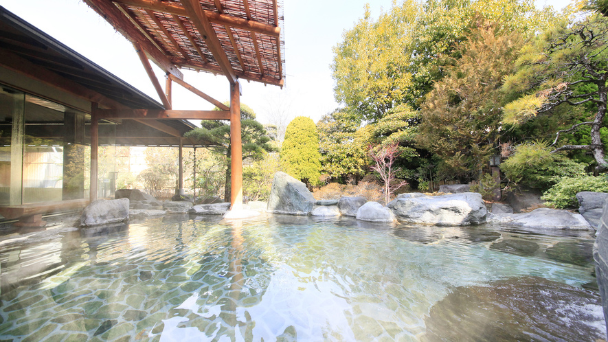 夢殿二の湯露天風呂