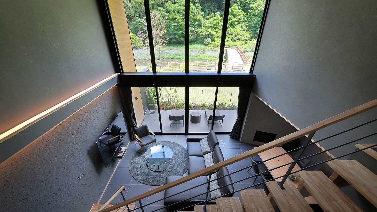 露天風呂付プレミアムヴィラ：リビング