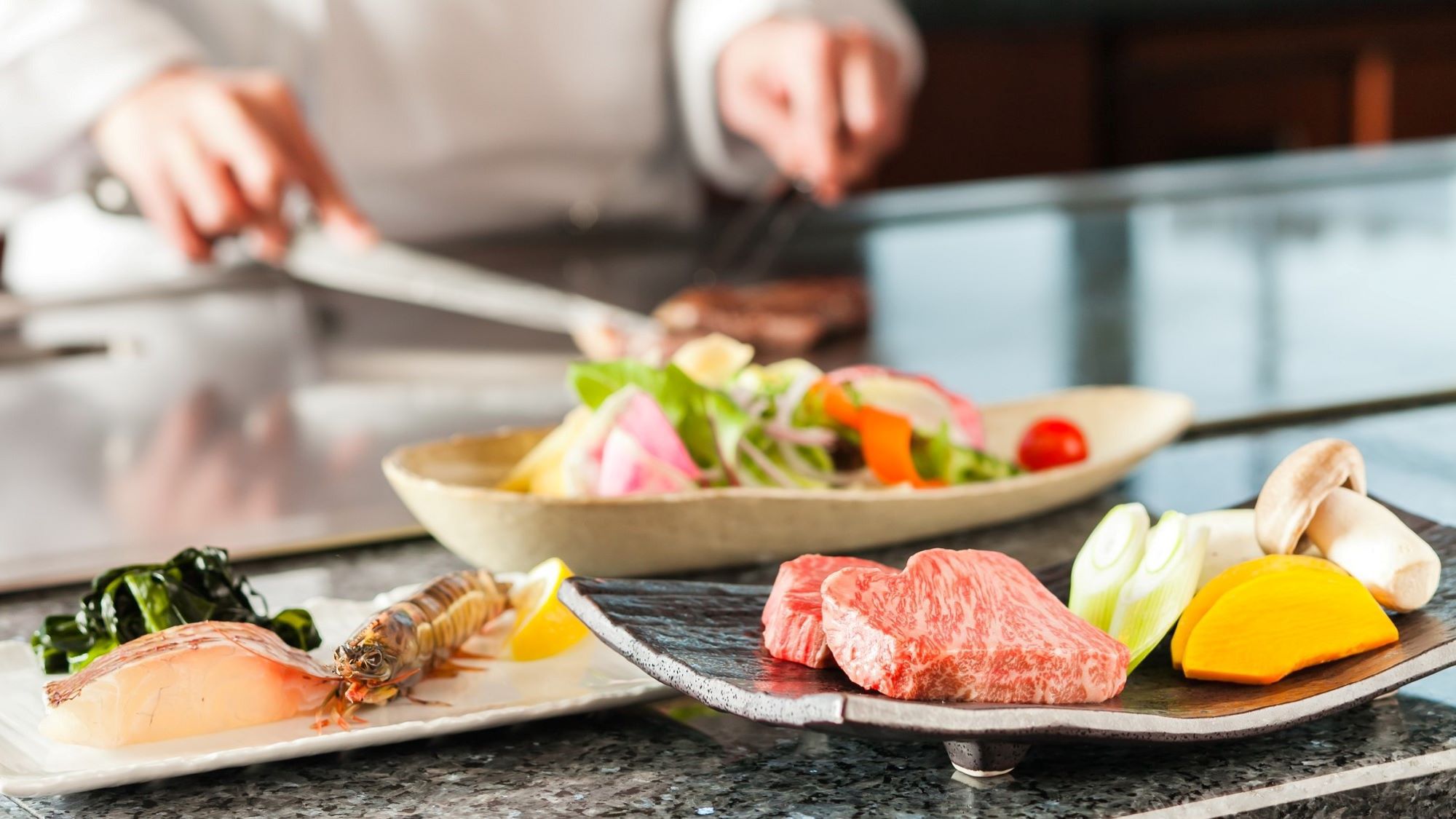 トップオブヨコハマ鉄板焼&ダイニング（41F）