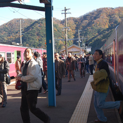 京阪神を中心に、多くのお客様がお見えになります。