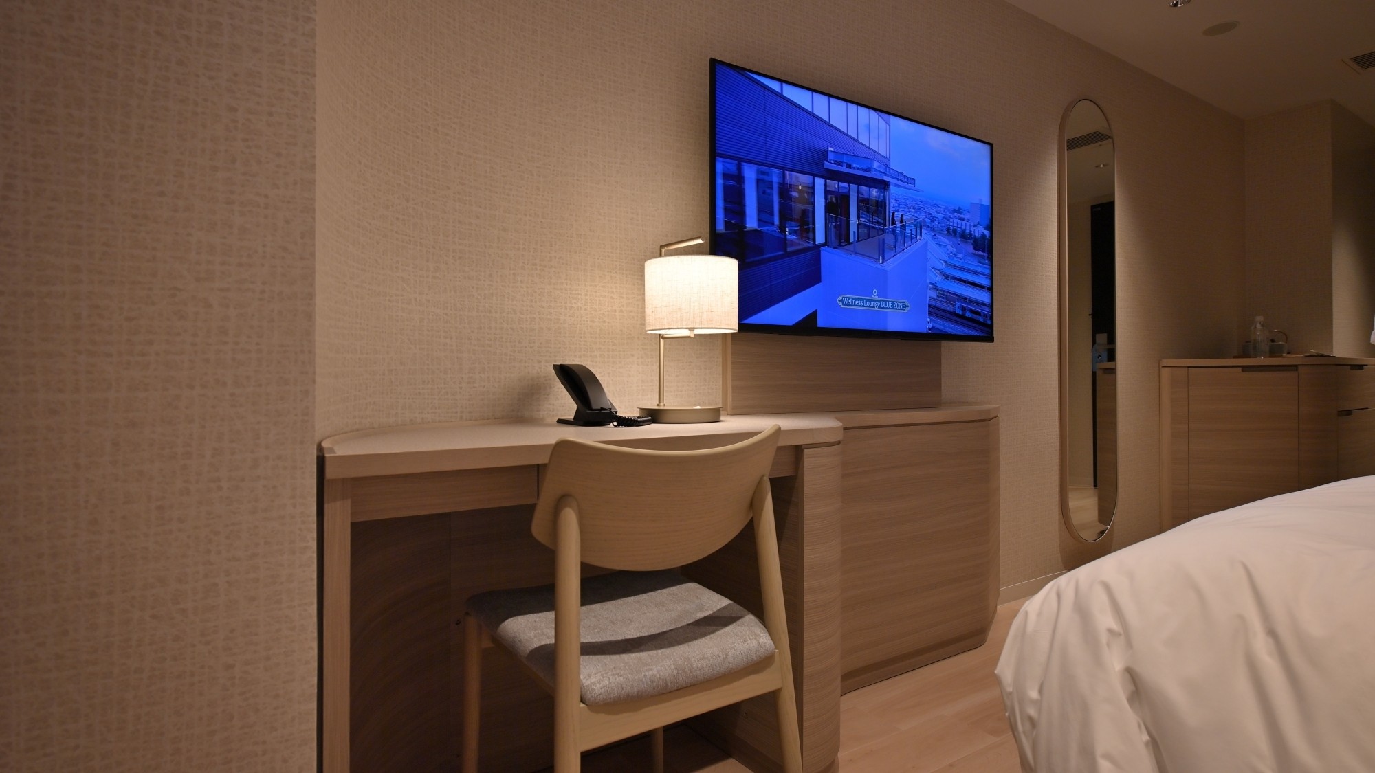 【コクーンルーム一例】無駄がそぎ落とされ洗練された心地よい空間。