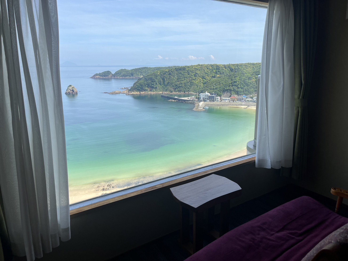 【海側】和室10畳（ツイン）