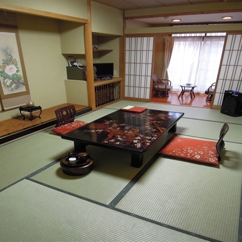 【東館】和室7.5畳＋広縁