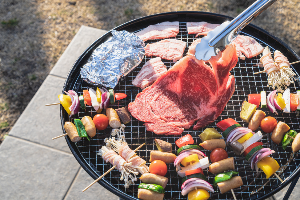 【BBQ】バルコニーや屋上で富士山の絶景を贅沢に眺めながらBBQをお楽しみいただけます。