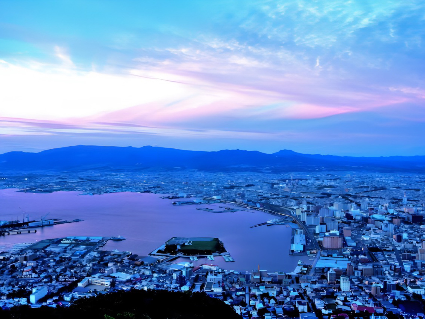 ［函館山展望台］函館山から見える夜景は世界三大夜景のひとつです♪