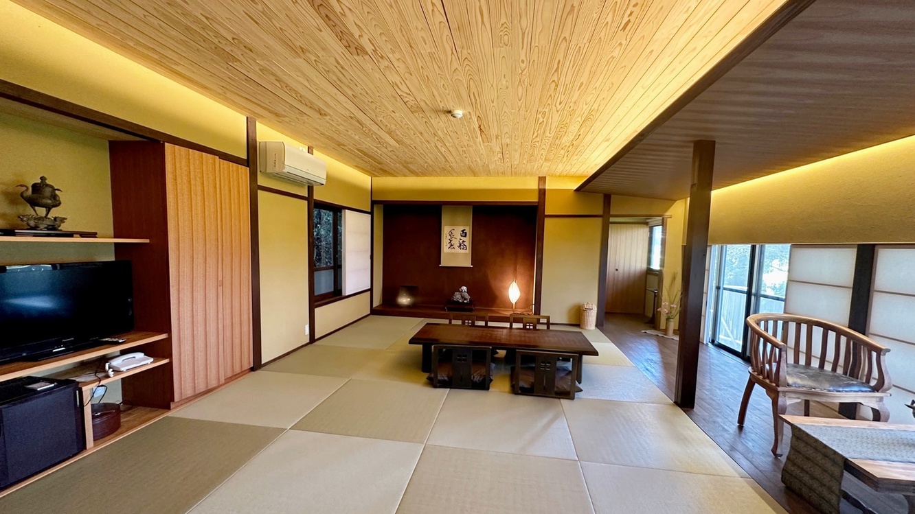 *【千翠-せんすい】広々とした開放感のあるお部屋です。３名様以上のご利用にもおすすめです！