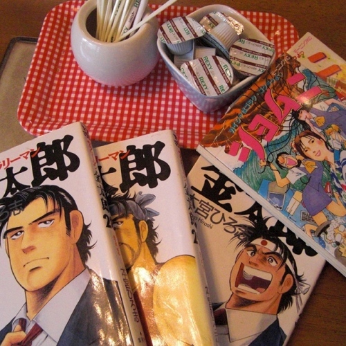 マンガ2，000冊1