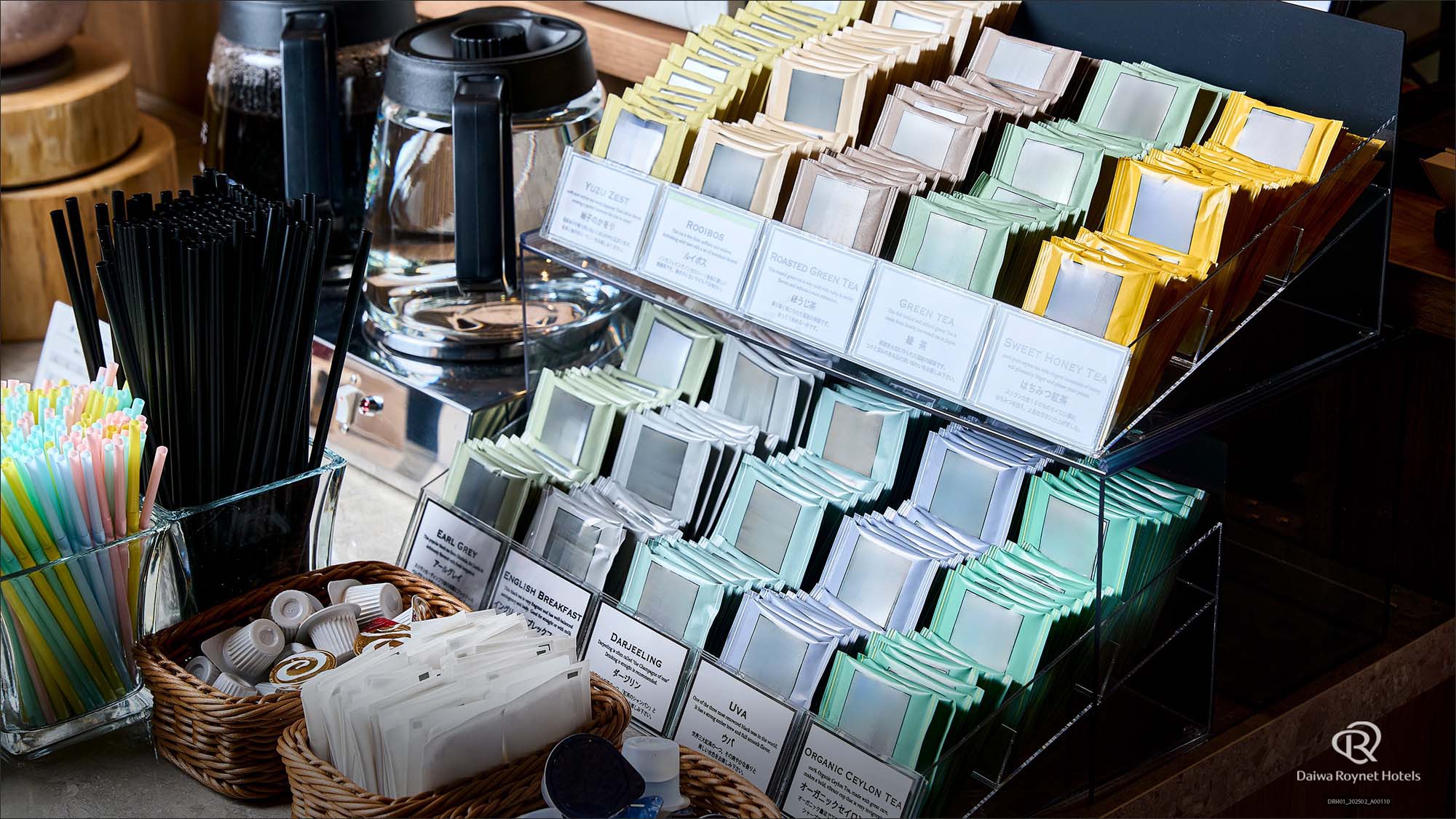 和洋朝食ビュッフェ（温かいドリンクご提供イメージ）