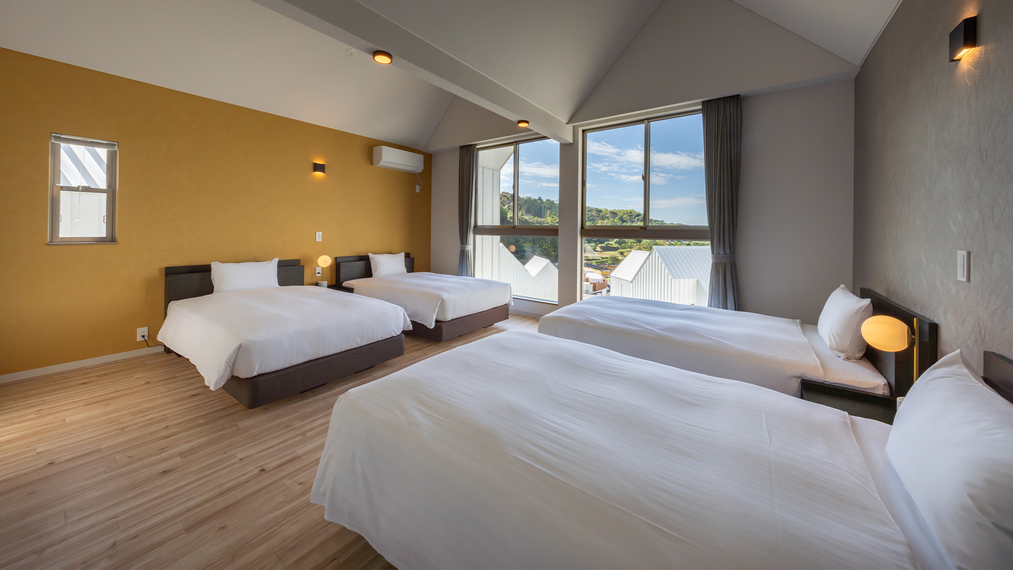 ヴィラ2階 ベッドルーム4名1室