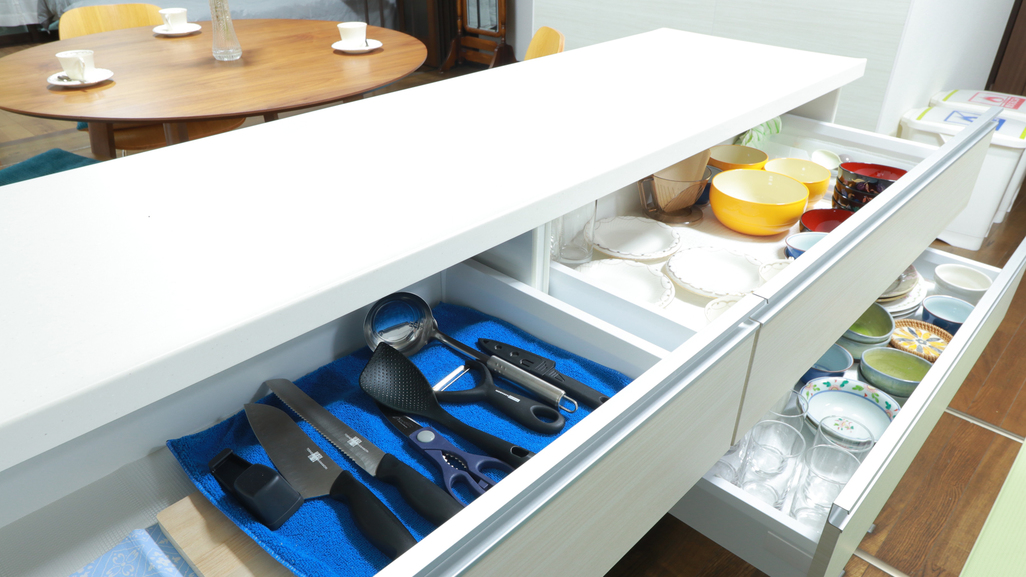 ーキッチンー食器・調理器具揃えております