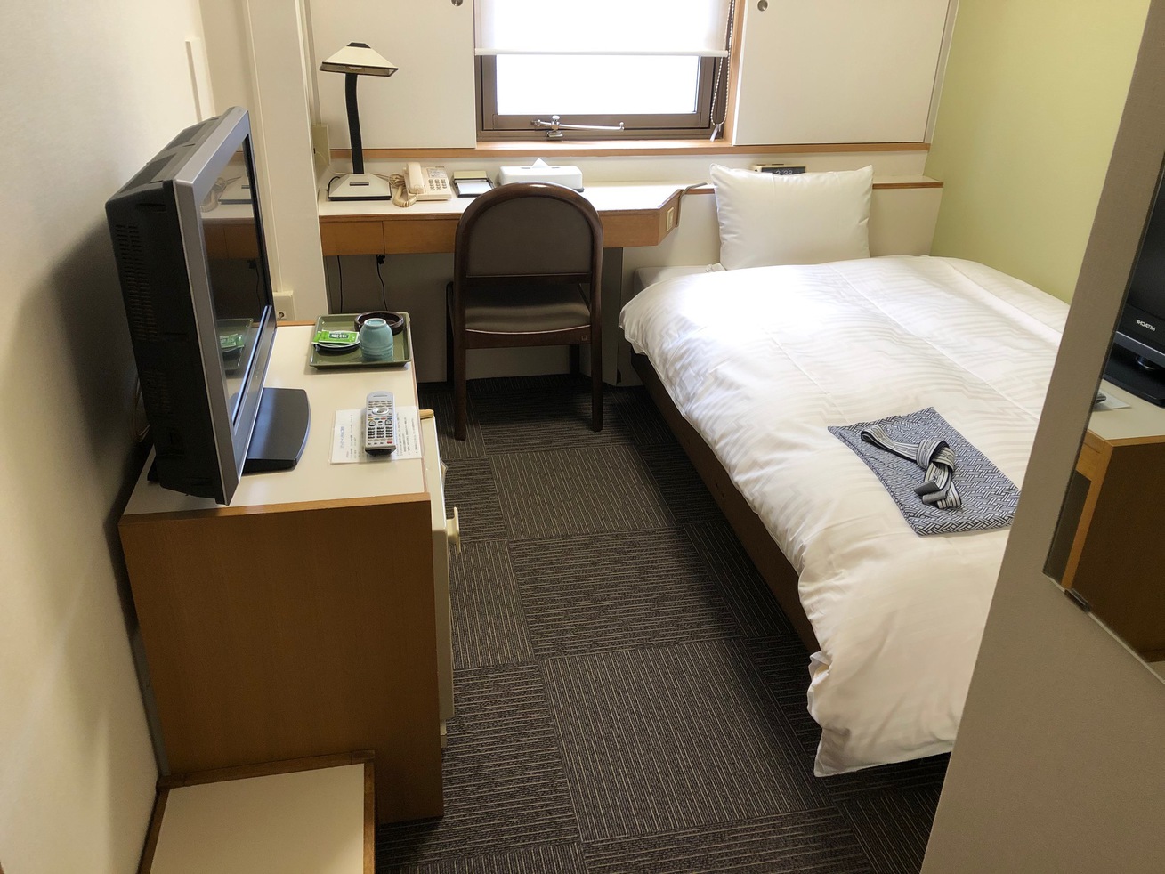 Hotel & Office Soutokukan Stop at Hotel & Office sotokukan to discover the wonders of Niigata. Both business travelers and tourists can enjoy the propertys facilities and services. Facilities like free Wi-Fi in all rooms, lau