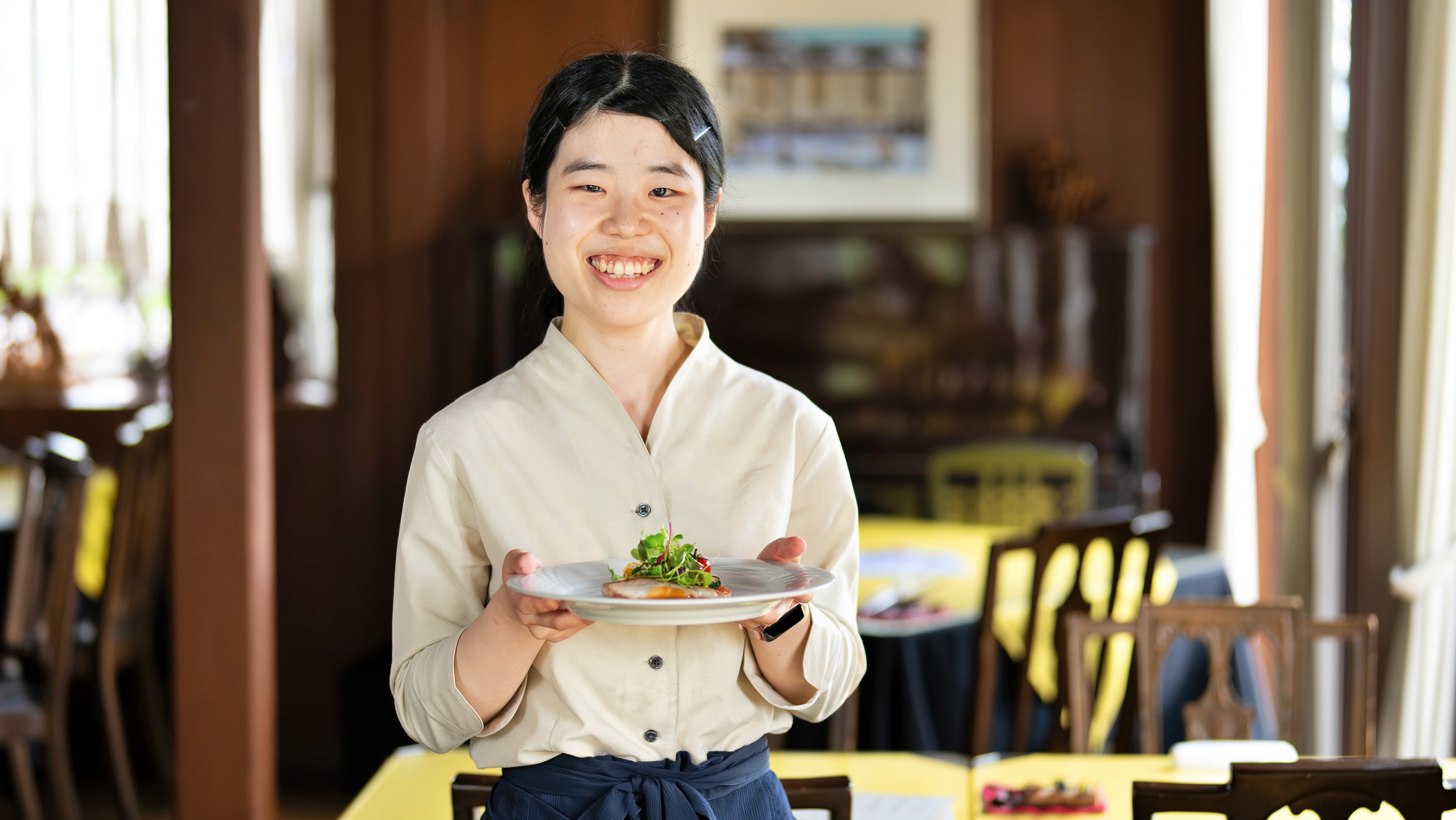 ご夕食は、独創性に富んで見た目も美しい「フレンチ風懐石」で、目も舌もご満足いただけます。