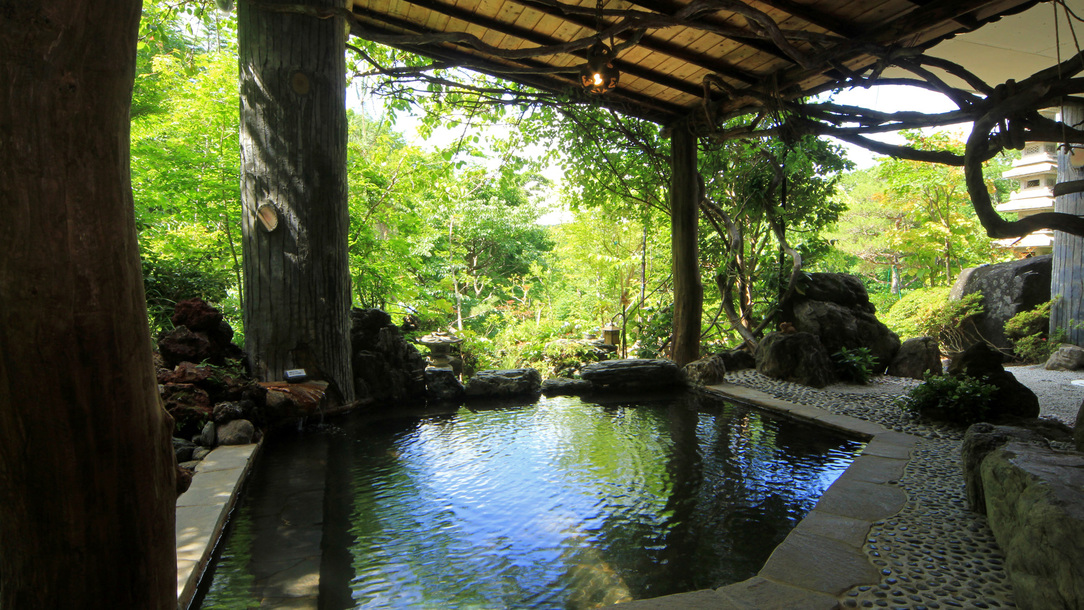#【美麗の湯】四季折々の景色を魅せる甲子高原の大自然につつまれ、癒しの時間をお過ごしください。