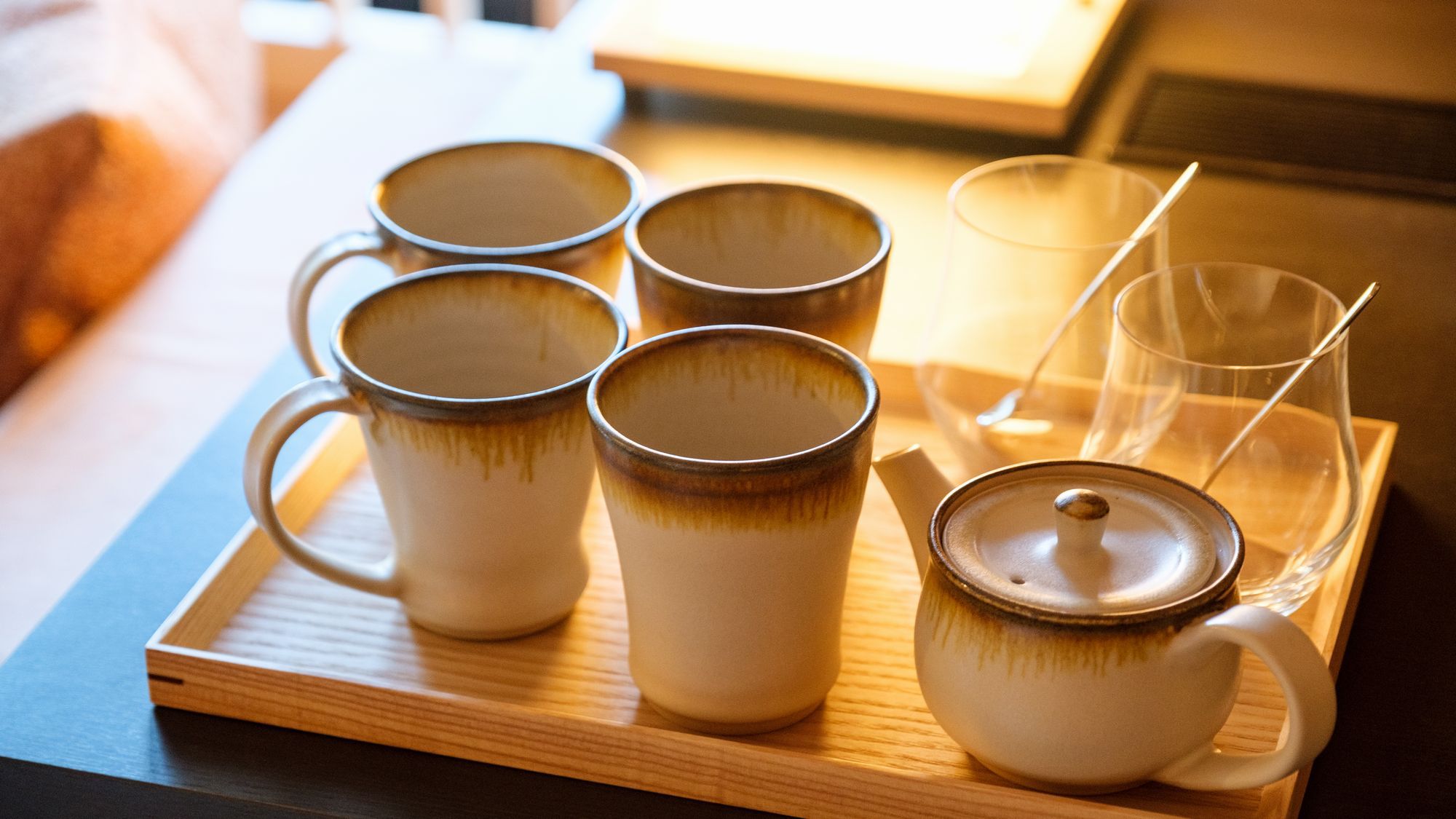【コンセプトルーム】鳥取砂丘をイメージしたオーダーメイドの陶器（鳥取の窯元「玄瑞窯」）