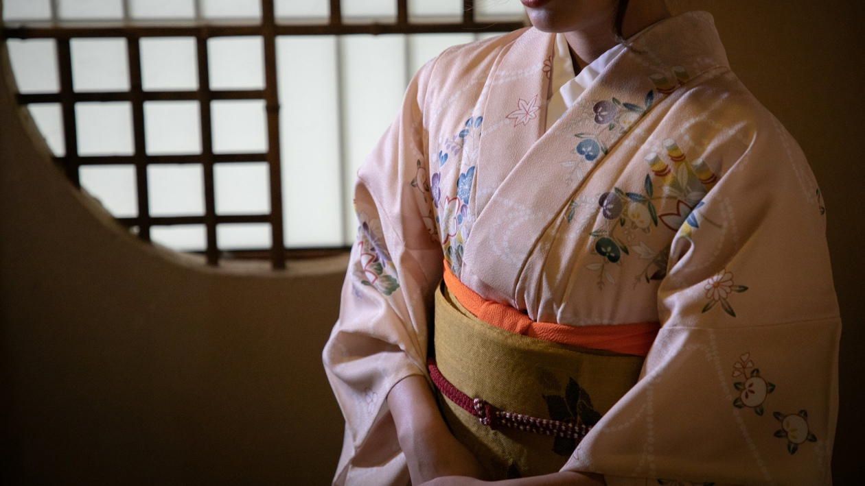 お一人で着られない方も安心♪おまかせで、着物姿でぶらり京都旅
