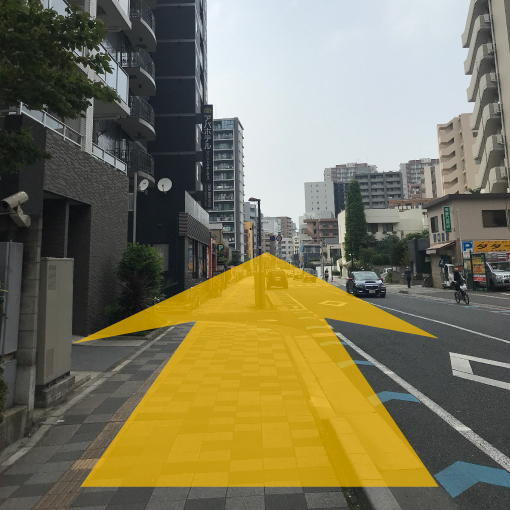 道路の脇から袖看板が見えて参りました。