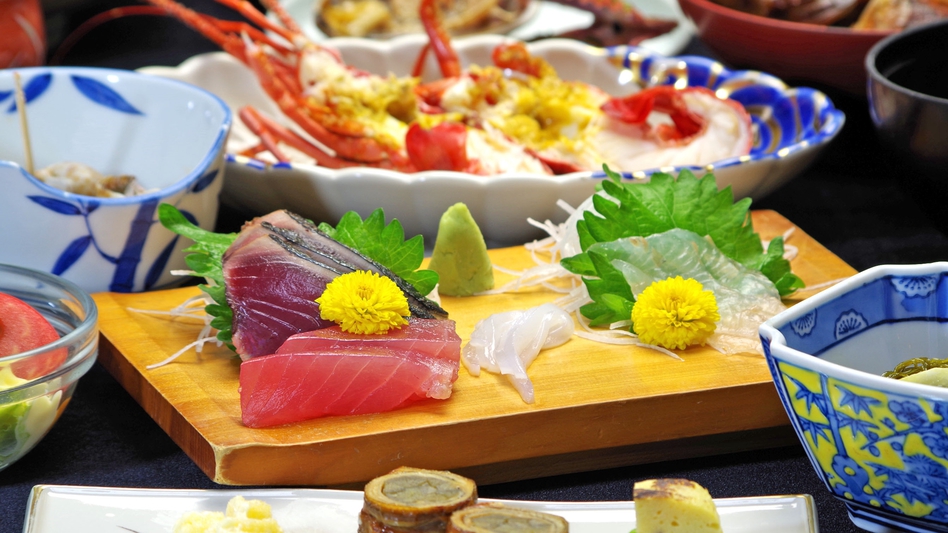 *【夕食】一例。常に新鮮な魚介類が揚る安乗。そんな美味な食材を使ったご夕食。