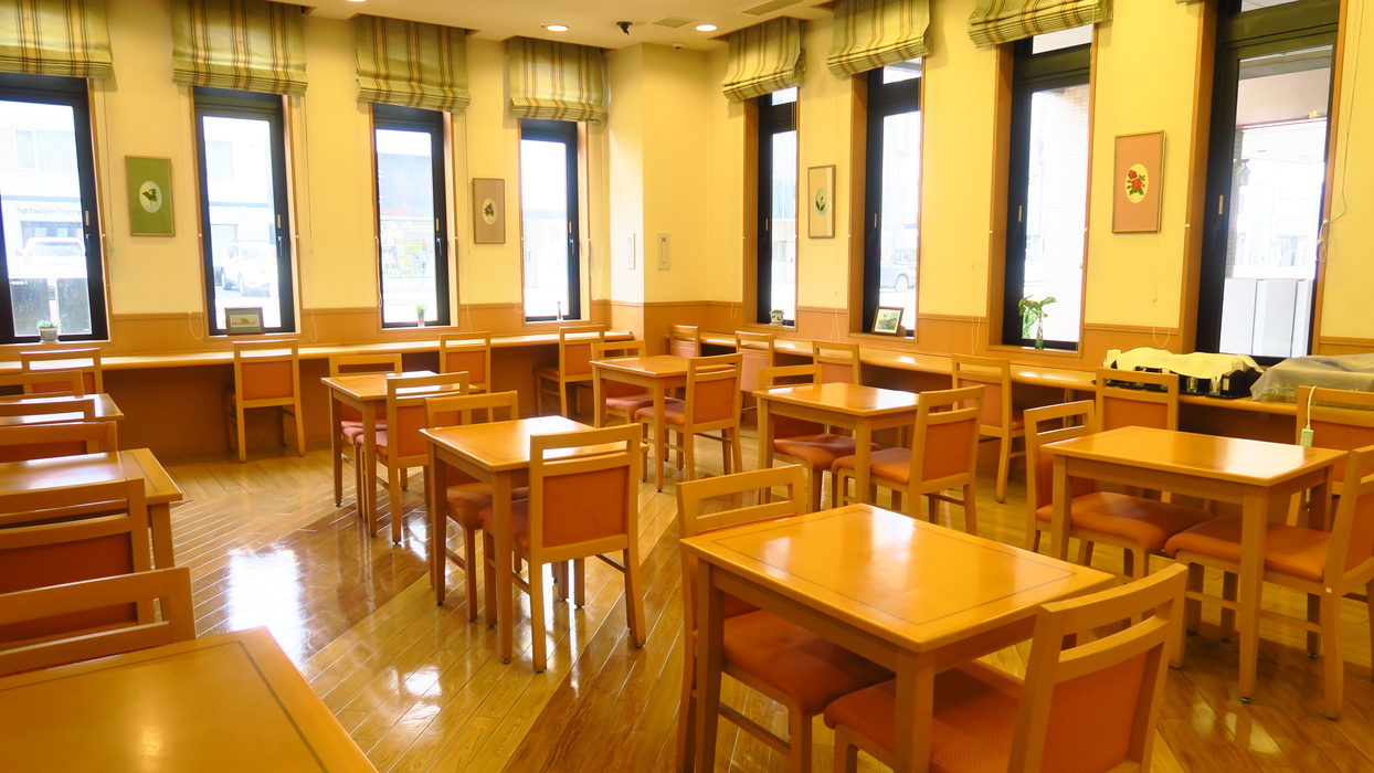 無料朝食バイキング営業時間6:30〜9:00