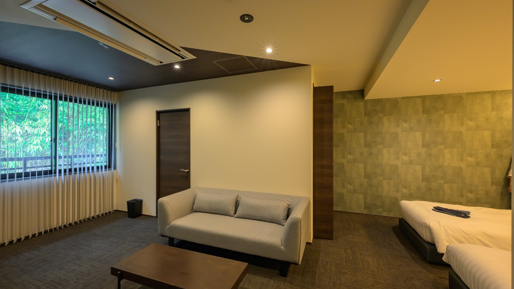 デラックスツイン