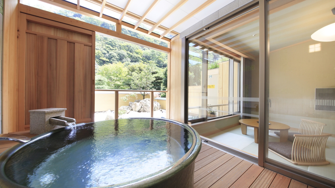 【温泉露天風呂付粋彩〜SUISAI〜】和洋室42平米以上
