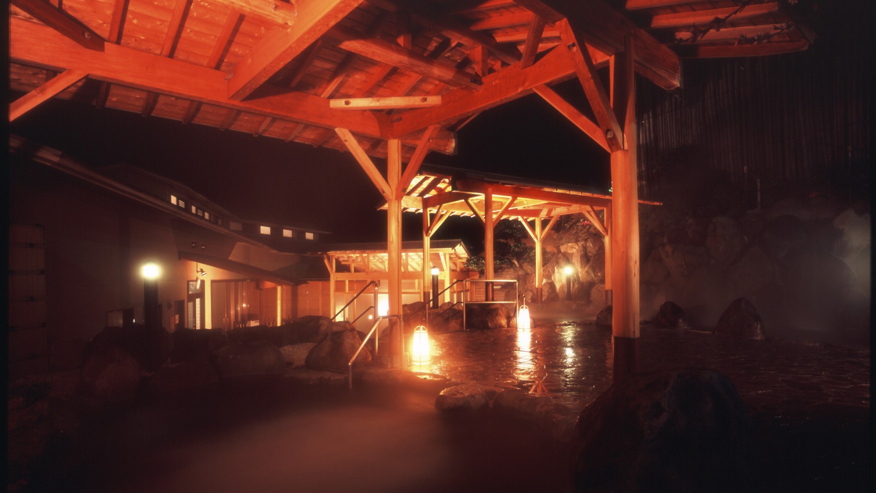 湯の里_女子露天風呂_夜