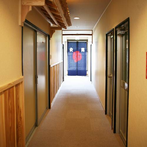 お部屋のお風呂以外にも、大きめお風呂ご用意してます♪