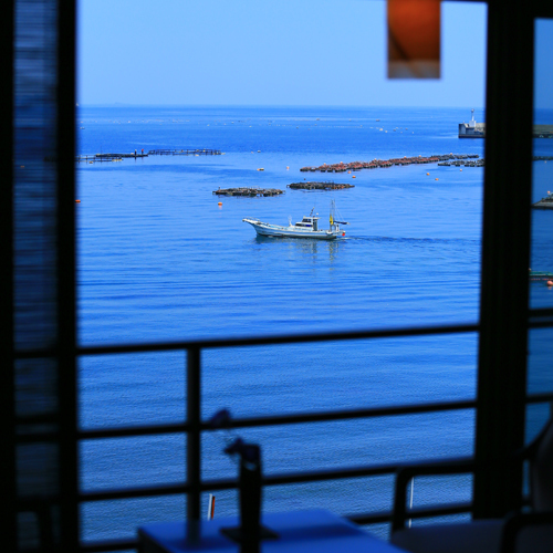 Atami Ajiro Onsen Taiseikan Atami Ajiro Onsen Taiseikan is perfectly located for both business and leisure guests in Atami. Both business travelers and tourists can enjoy the propertys facilities and services. Facilities like f