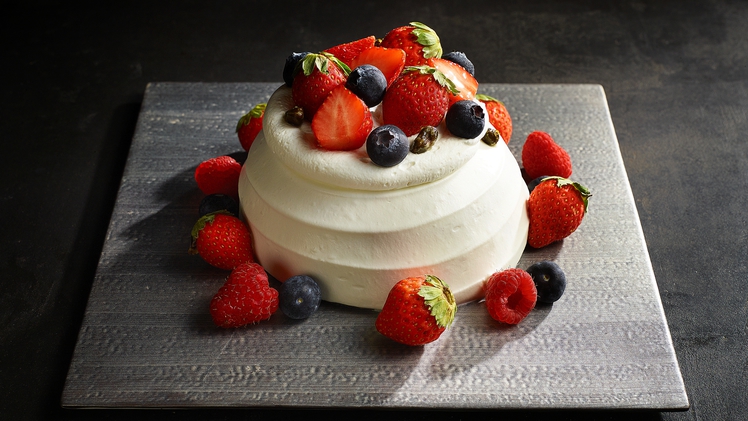 【ル・クレス／季節のフルーツショートケーキ】ご自宅でもホテルメイドの贅沢な味わい※イメージ