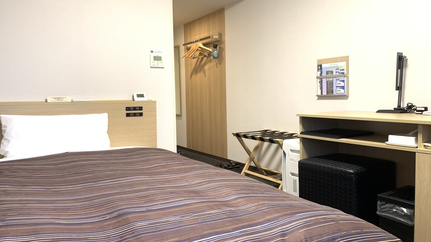 シングルルーム（ベッドサイズ120×;195㎝）全室Wi-Fi接続無料・加湿空気清浄機付き