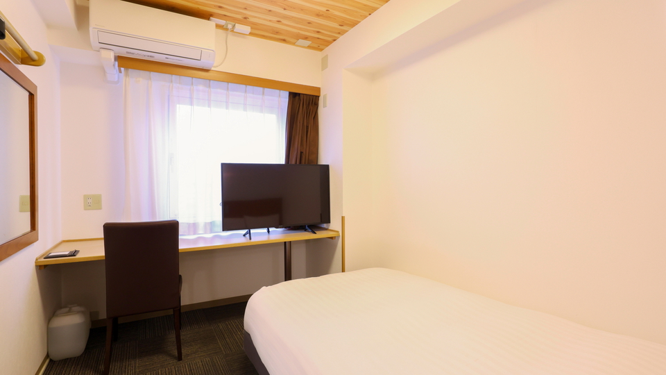 セミダブル【禁煙のみ】(120×;195センチ×;1台)約16平米デスクタイプシャワーブース付