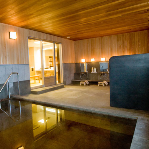 This photo about Echigokawaguchi Onsen Hotel Sunrolla shared on HyHotel.com