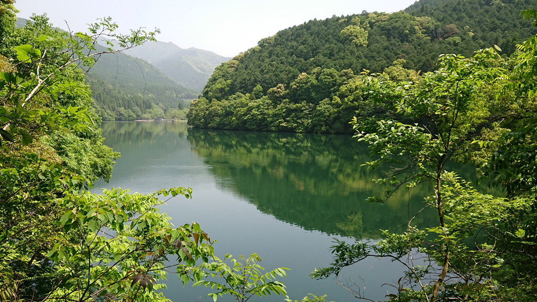 【十曽池公園】芝生広場等があり、池にはバードウオッチングポイントも完成、アウトドア派には最高。