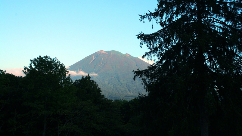 【周辺風景】 夏の羊蹄山