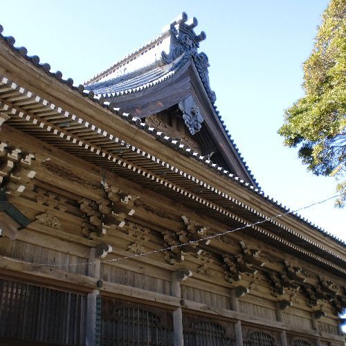 誕生寺（車で5分）