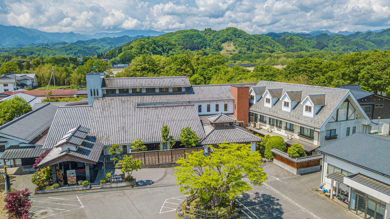 *【外観】ふるさとに帰ってきたかのようなゆったりとした里山時間を過ごせる温泉旅館です。