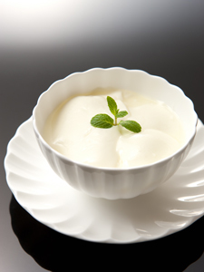 女性に大人気！豆乳入りやわらか杏仁豆腐