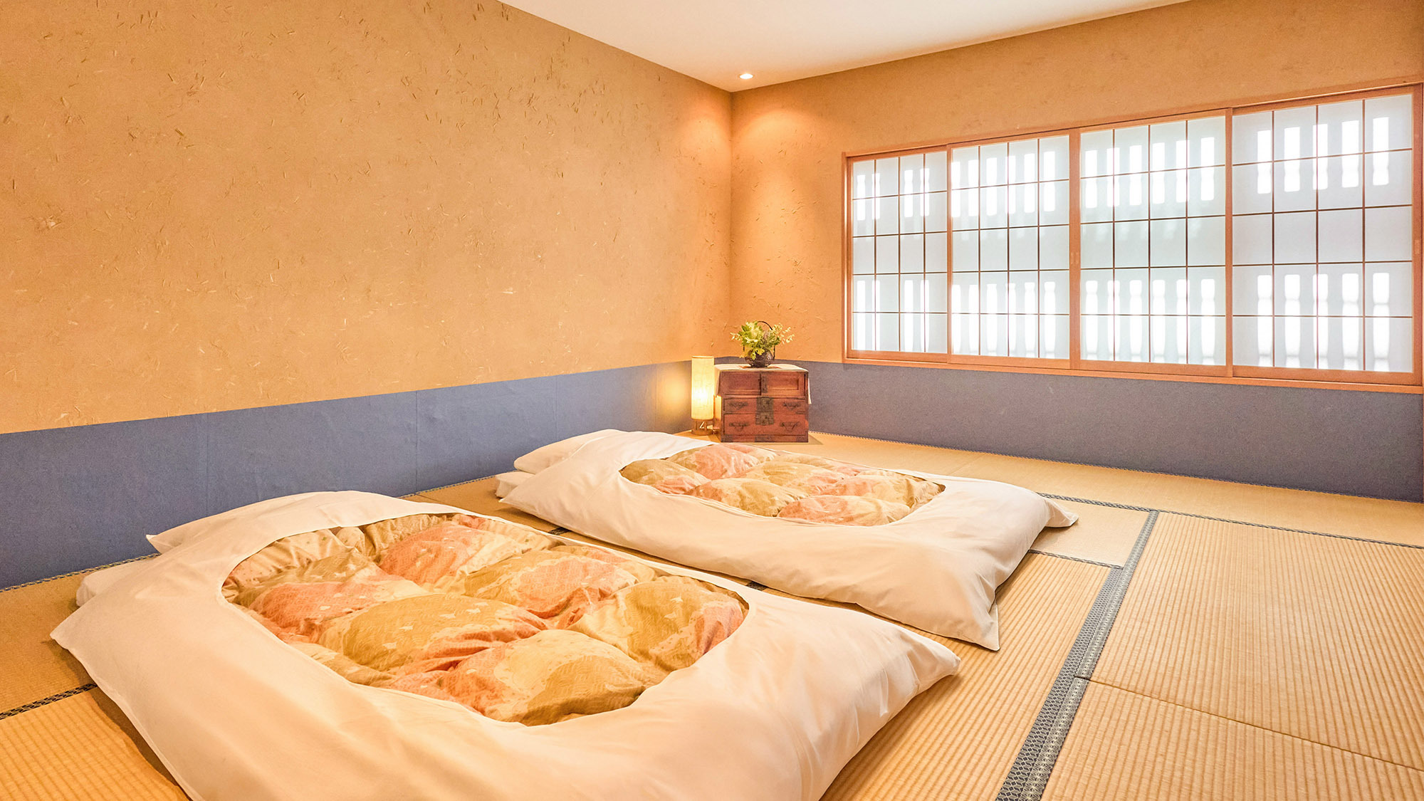 ・【瑠璃（るり）】お布団を敷いてもゆとりのある空間。のびのびとお部屋で過ごされたい方にお勧めです