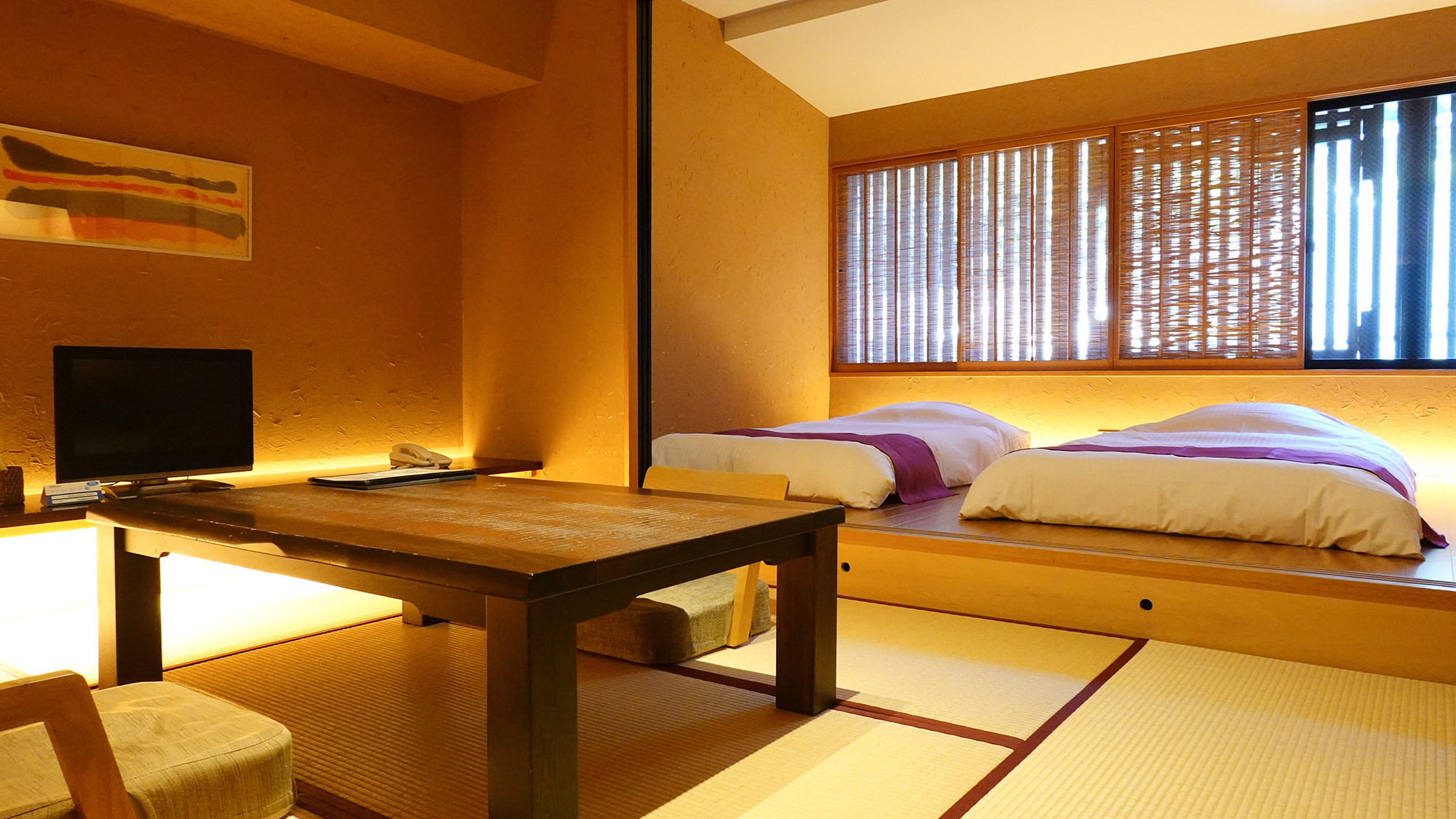 ・【？？猩猩（しょうじょう）】6畳和室とツインのベッドルームをあつらえたお部屋です