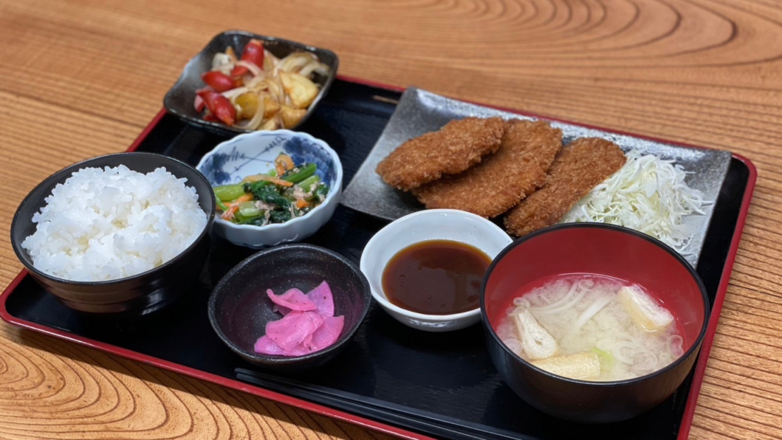 *【夕食一例】ヒレカツ・ジャーマンポテト