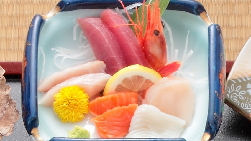 旬の美味しいお刺身（一例です）