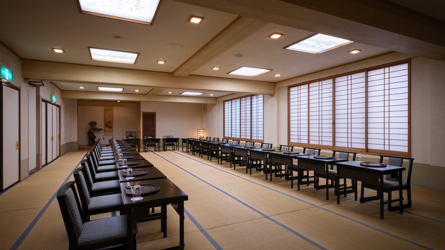 【館内施設】広間朝食会場にもなります。