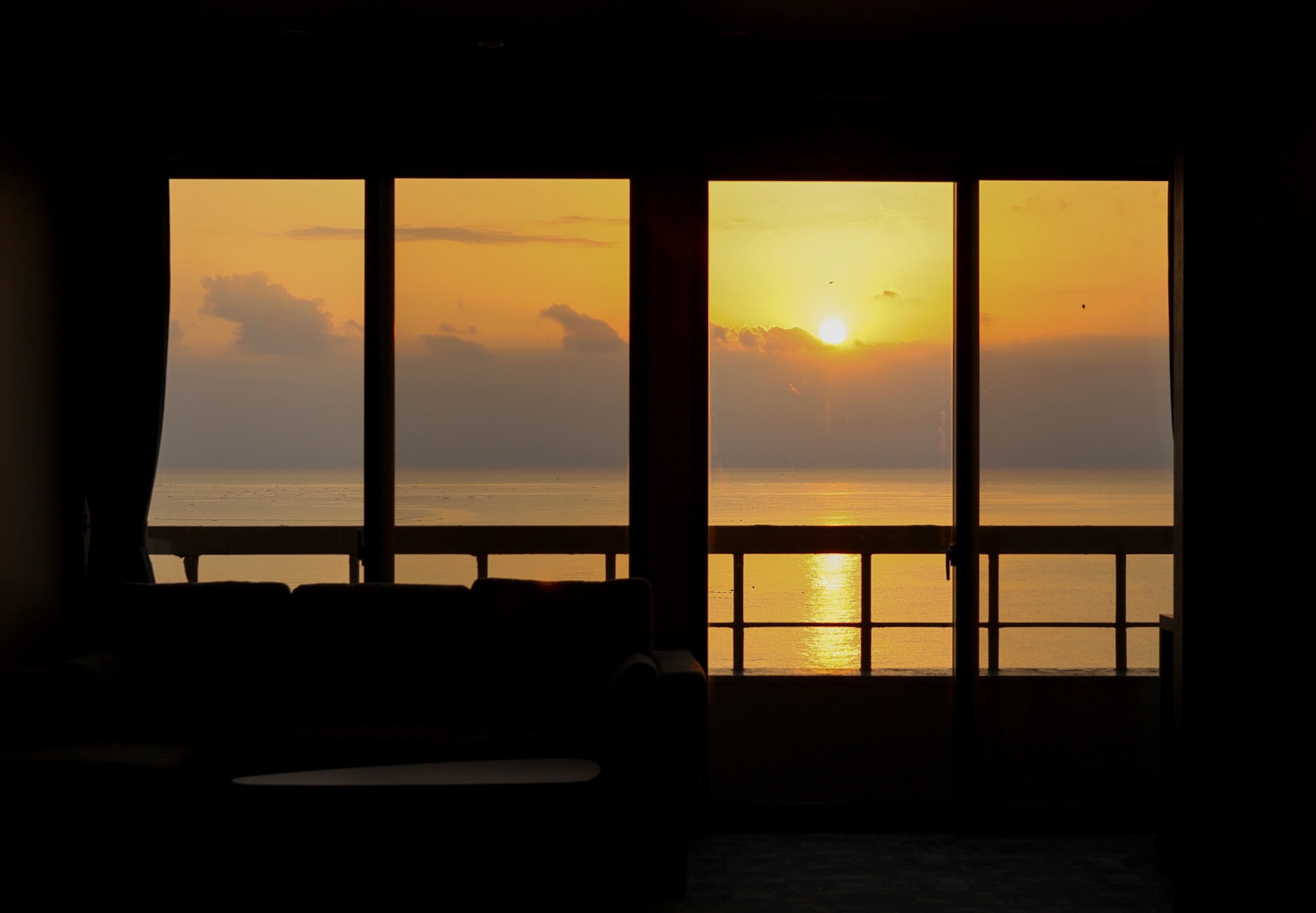 心落ち着く和モダン客室B