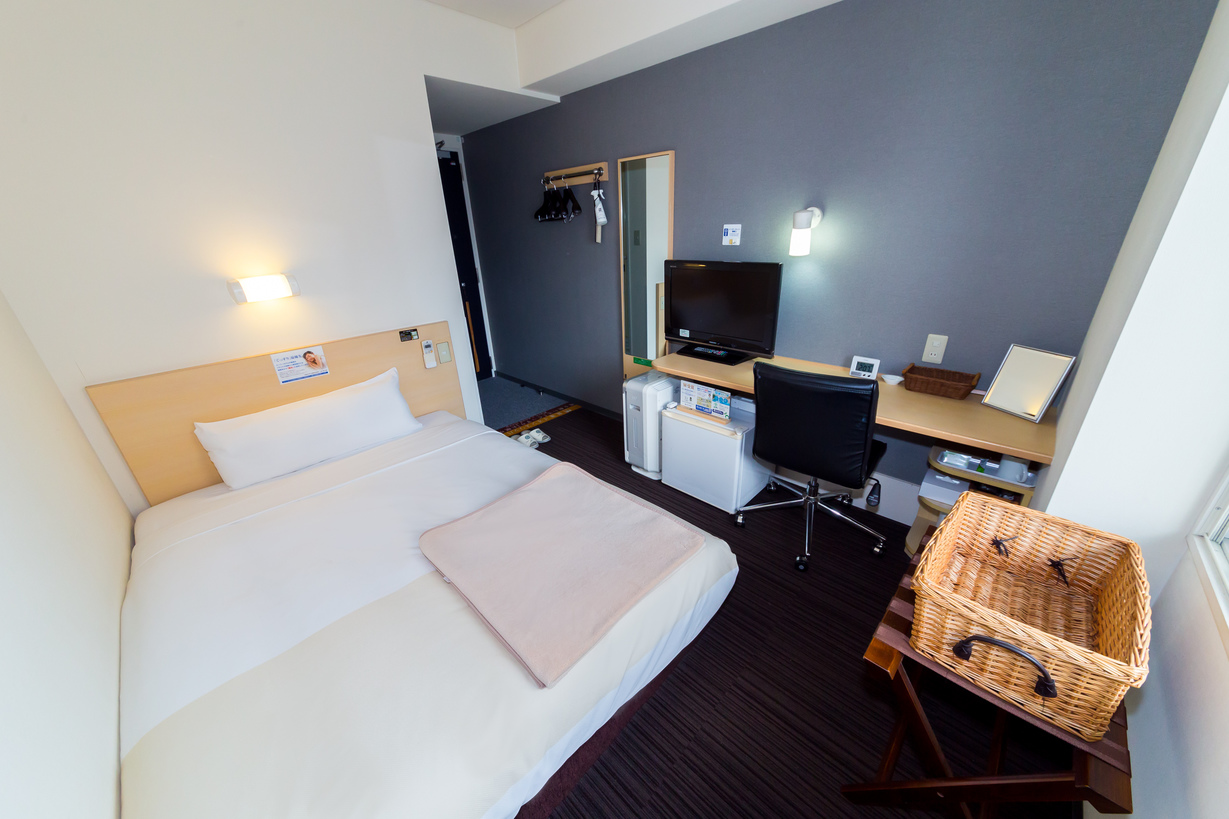 Super Hotel Osaka Chikatesu Tanimachi-4Chome Super Hotel Osaka Chikatesu Tanimachi-4Chome is a popular choice amongst travelers in Osaka, whether exploring or just passing through. Both business travelers and tourists can enjoy the propertys fa