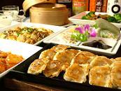 《ご夕食》地下1階「餃子屋台」 全9品 本格中華コース（一例）