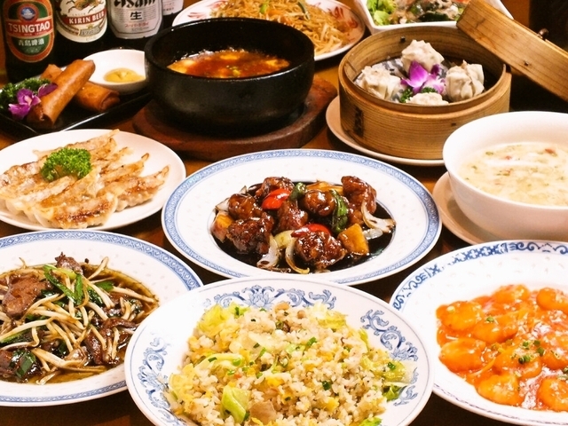 《ご夕食》地下1階「餃子屋台」 本格中華コース（一例）