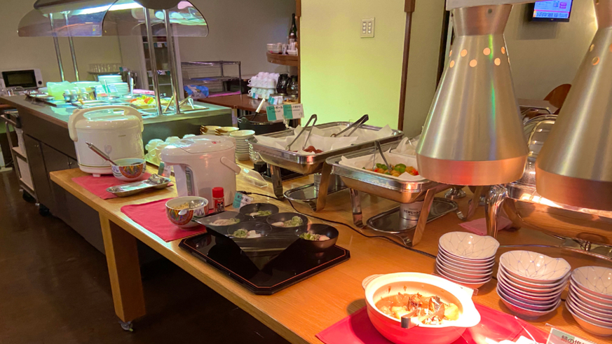 朝食会場