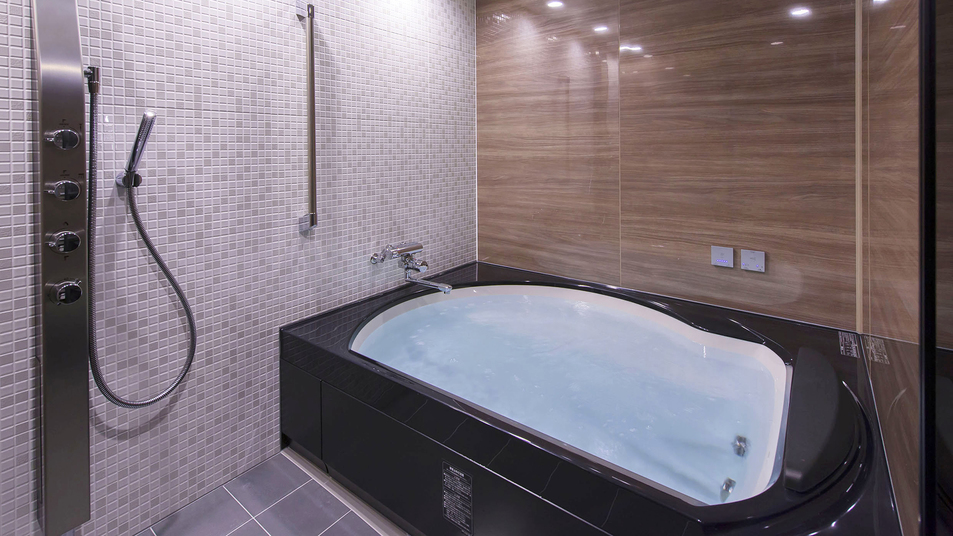 スイートダブル1005号室浴室（一例）