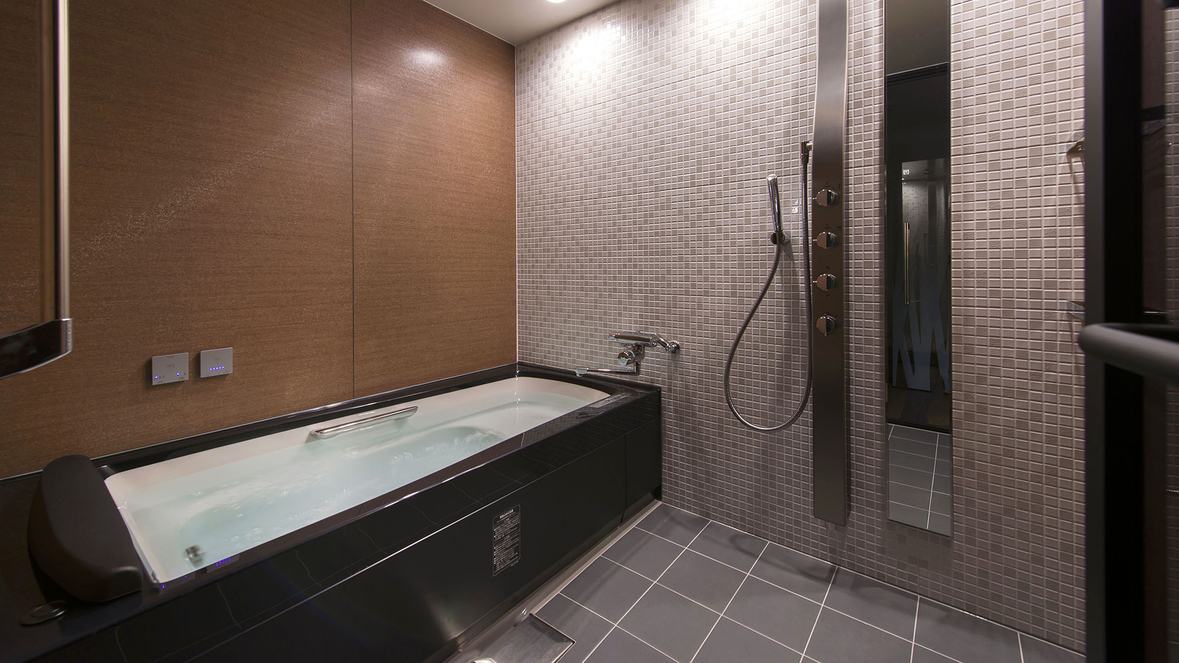 スイートダブル1004号室浴室（一例）