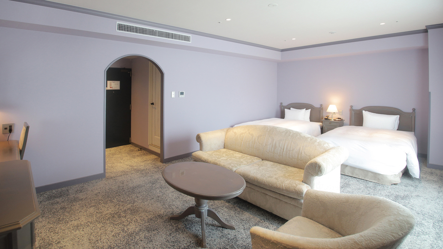 【７階 フロアーカラー：淡いパープル】ロイヤルツイン702号室（PIENA Classic）（一例）