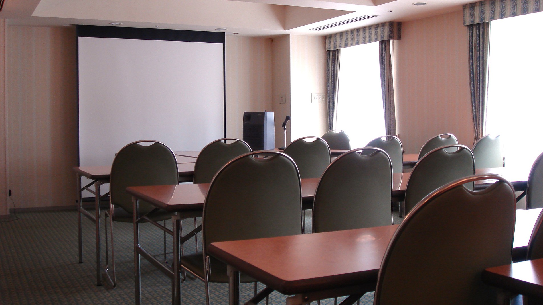 会議室（※事前予約制）